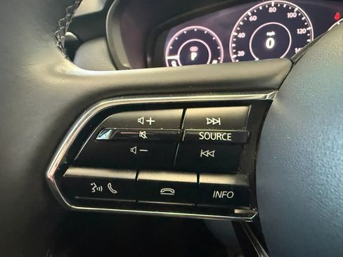 Used 2024 MAZDA CX-90 Plug-In Hybrid w/ Premium Pkg AWD/4WD image 30