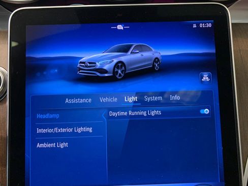 Used 2022 Mercedes-Benz C 300 4MATIC Sedan image 39