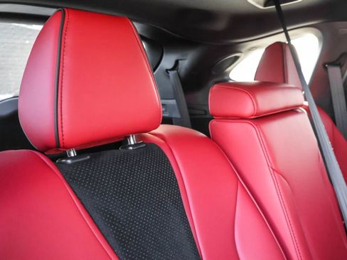 Used 2025 Acura MDX A-Spec image 32