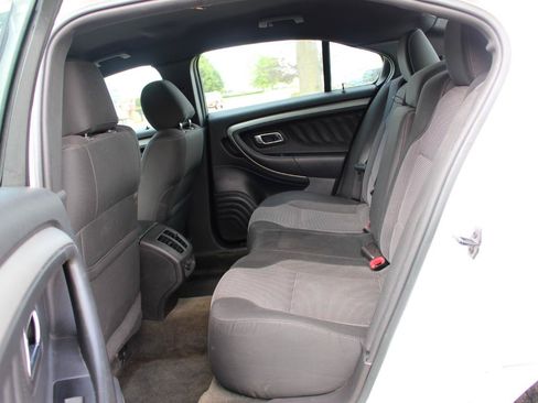 Used 2014 Ford Taurus SEL w/ Equipment Group 201A FWD image 31