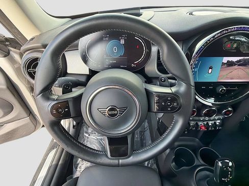 Used 2024 MINI Cooper S FWD image 38