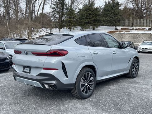 New 2026 BMW X6 xDrive40i image 4