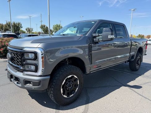 Used 2026 Ford F250 Lariat w/ Tremor Off-Road Package AWD/4WD image 3