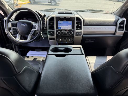 Used 2019 Ford F250 Lariat image 21