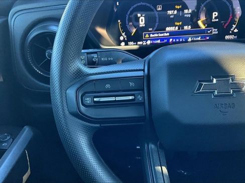 Used 2024 Chevrolet Colorado Trail Boss w/ Safety Package image 12