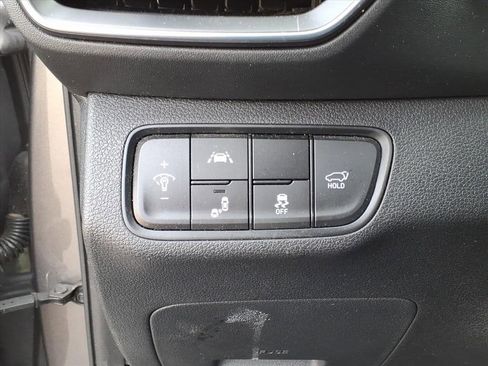 Used 2020 Hyundai Santa Fe SEL w/ Convenience + Premium Package image 15