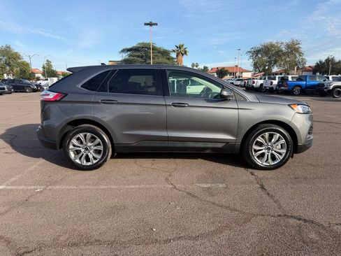 Used 2024 Ford Edge Titanium AWD/4WD image 11
