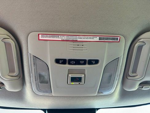 Used 2022 Toyota Corolla LE image 26