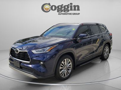 Used 2021 Toyota Highlander Platinum