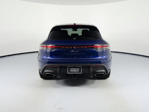 Certified 2026 Porsche Macan AWD/4WD image 11