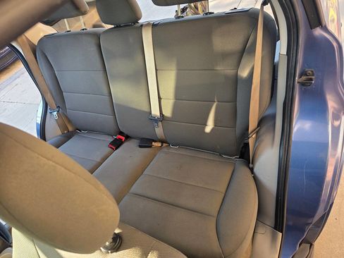 Used 2010 Ford Escape XLT image 18