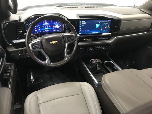 Used 2023 Chevrolet Silverado 1500 LTZ w/ LTZ Convenience Package II image 32