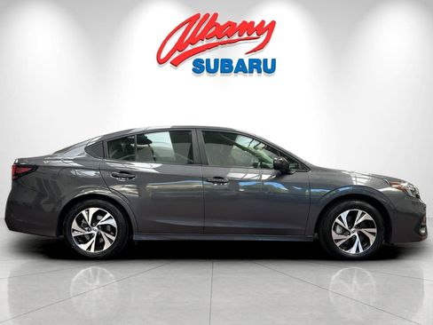 Used 2025 Subaru Legacy Premium AWD/4WD image 3