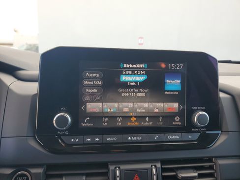 Used 2024 Nissan Pathfinder S image 22