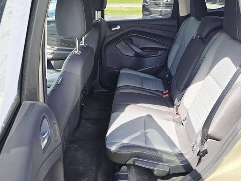 Used 2014 Ford Escape SE w/ Equipment Group 201A AWD/4WD image 11