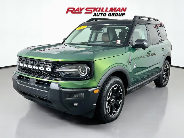Used 2025 Ford Bronco Sport Outer Banks w/ Outer Banks Tech Package+ AWD/4WD image 3