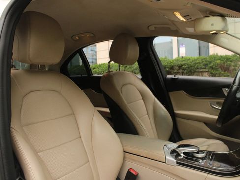 Used 2015 Mercedes-Benz C 300 4MATIC Sedan image 27