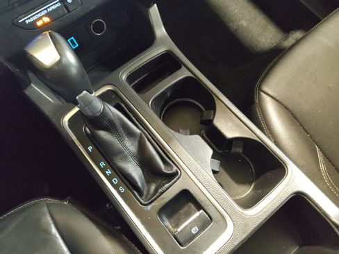 Used 2017 Ford Escape Titanium image 26