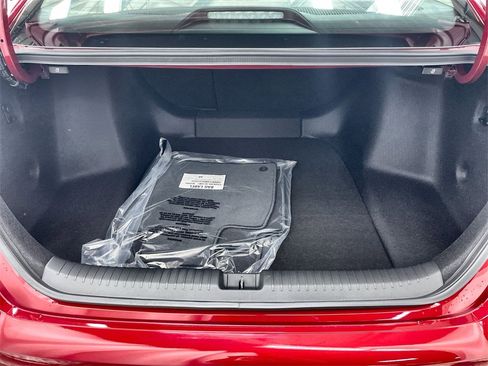 New 2025 Honda Accord SE image 30