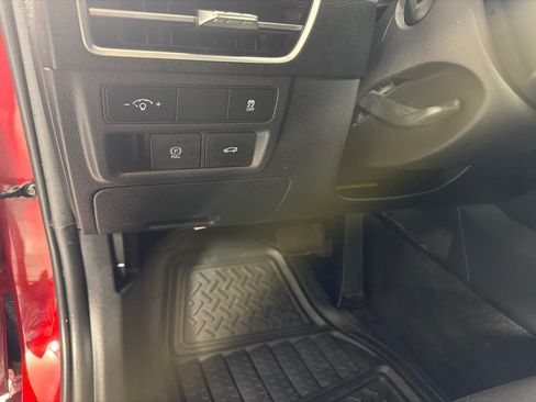 Used 2024 Hyundai Sonata SEL w/ Convenience Package FWD image 15