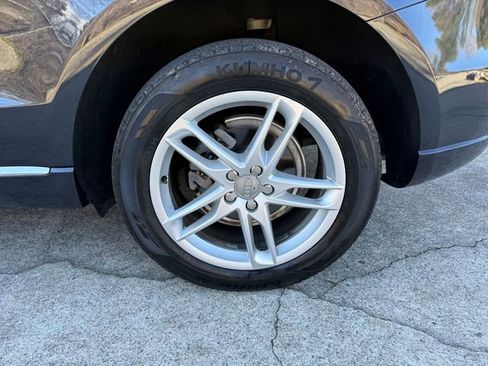 Used 2017 Audi Q5 2.0T Premium image 36