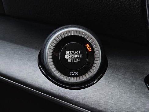 New 2025 Jeep Wagoneer Series II w/ Premium Group I image 9