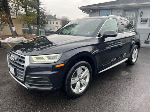 Used 2019 Audi Q5 2.0T Premium Plus image 3