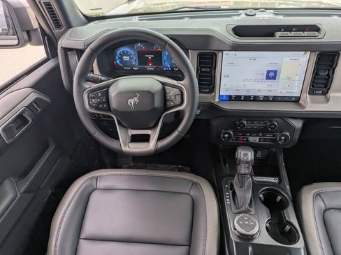 New 2026 Ford Bronco Outer Banks AWD/4WD image 15
