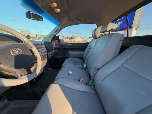 Used 2010 Toyota Tundra 4x4 Regular Cab Long Bed image 10