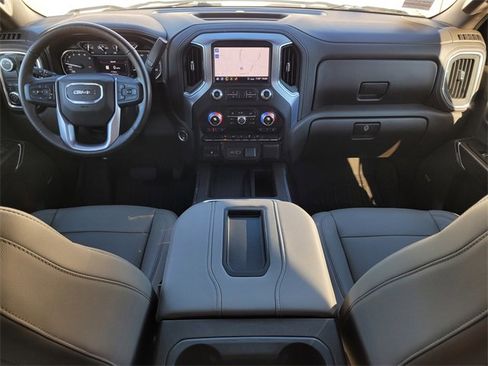Used 2020 GMC Sierra 1500 SLT image 12