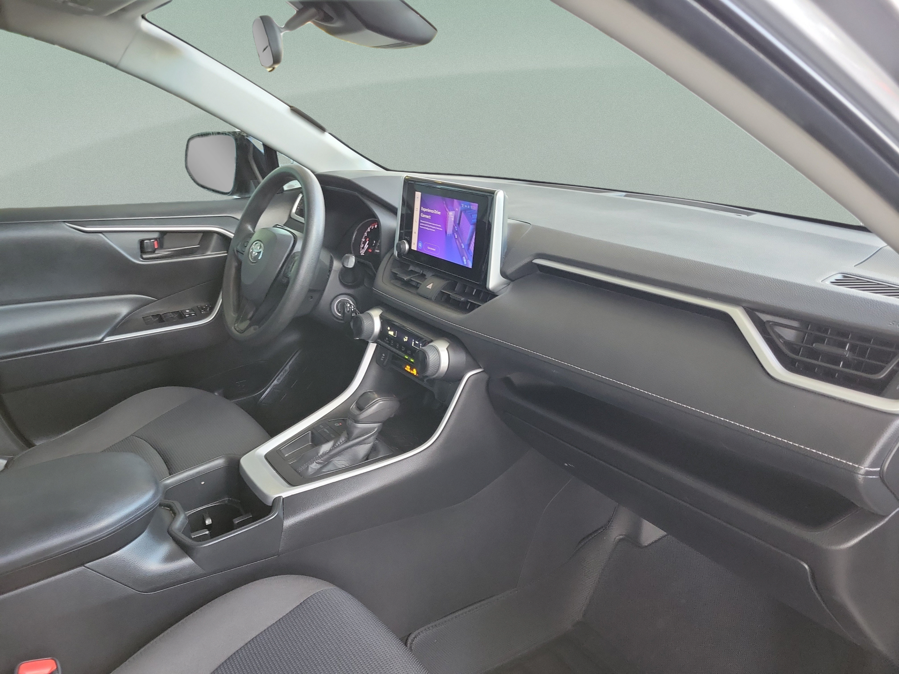 Used 2023 Toyota RAV4 LE FWD image 30