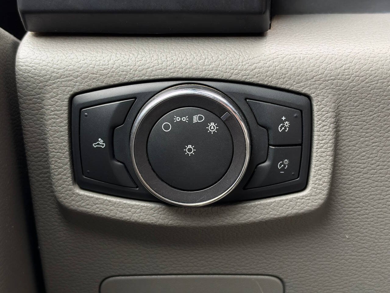 Used 2019 Ford F150 XL w/ Equipment Group 101A Mid RWD image 27