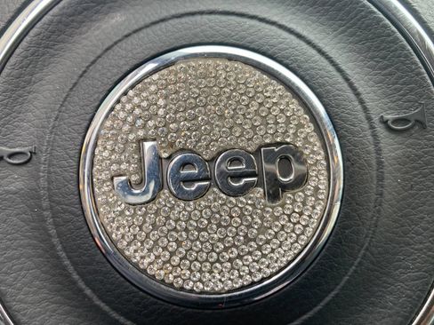 Used 2019 Jeep Compass Latitude AWD/4WD image 28