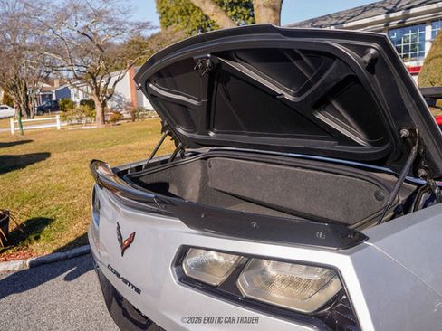 Used 2015 Chevrolet Corvette Z06 w/ 3LZ Preferred Equipment Group image 47