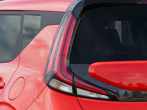 New 2025 Kia Soul S image 11