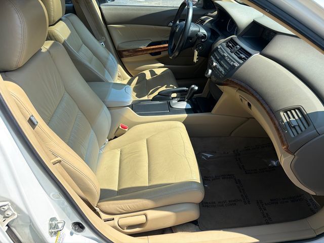 Used 2009 Honda Accord EX-L image 14
