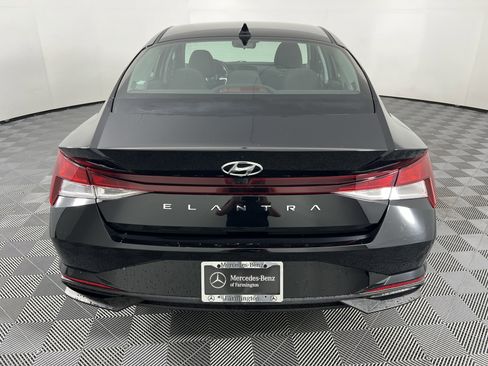 Used 2022 Hyundai Elantra SEL w/ Convenience Package image 10