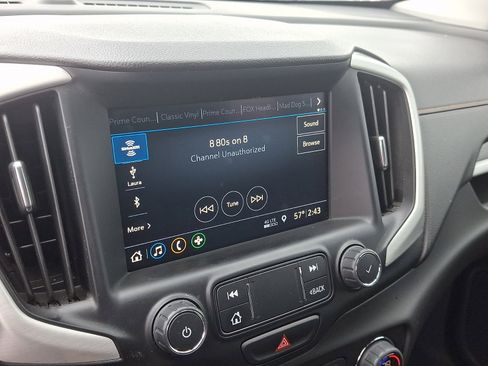 Used 2021 GMC Terrain SLT AWD/4WD image 16