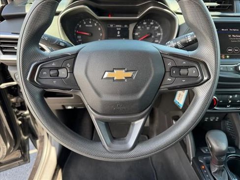 Certified 2023 Chevrolet TrailBlazer LS FWD image 15