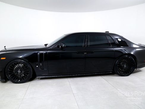 New 2026 Rolls-Royce Phantom Sedan image 3