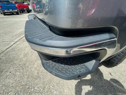 Used 2020 GMC Sierra 1500 SLE w/ SLE Value Package AWD/4WD image 7