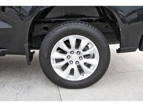 Used 2021 Chevrolet Silverado 1500 Custom AWD/4WD image 29