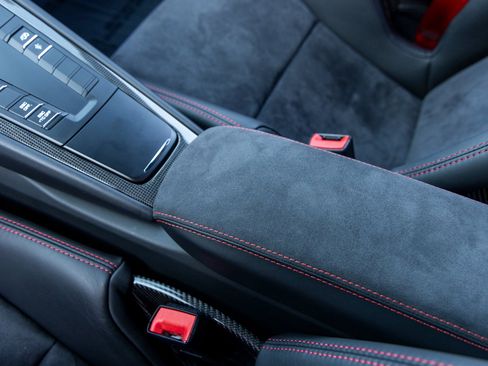 Certified 2018 Porsche 911 GT2 RS image 60