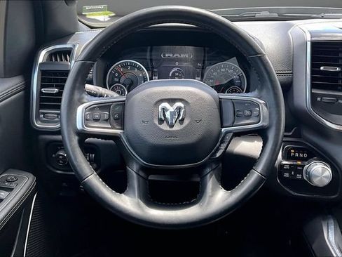 Used 2022 RAM 1500 Laramie w/ Sport Appearance Package AWD/4WD image 9