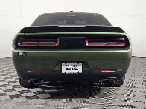 Used 2021 Dodge Challenger R/T w/ Blacktop Package RWD image 4