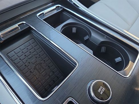 New 2026 Lincoln Aviator 2WD image 20