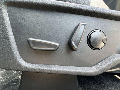 New 2026 Ford Bronco Outer Banks image 14