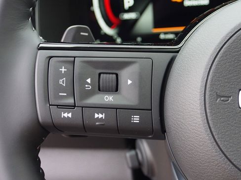 New 2025 Nissan Pathfinder Platinum w/ Cargo Package image 22