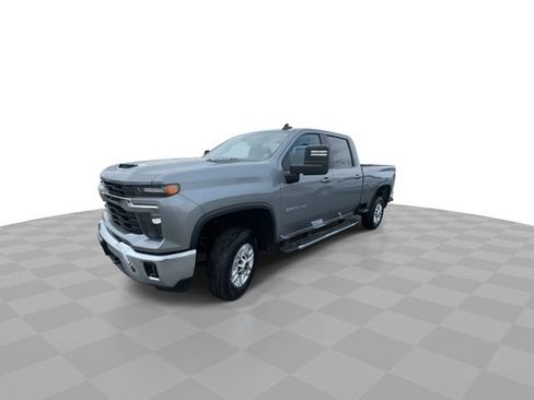 Certified 2025 Chevrolet Silverado 2500 LT w/ Convenience Package AWD/4WD image 4