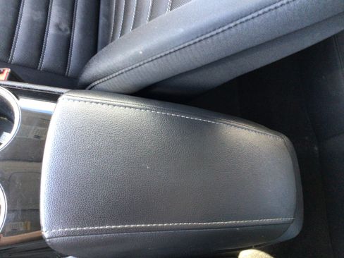 Used 2015 Ford Fusion SE FWD image 15